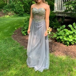 LIKE NEW Prom Dress
